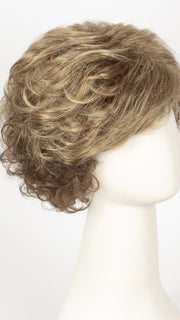 10/26TT FORTUNE COOKIE | Light Brown and Medium Red-Gold Blonde Blend with Light Brown Nape