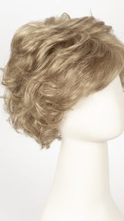14/24 | CRÈME SODA | Medium Natural-Ash Blonde and Light Natural Blonde Blend