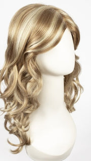 CREAMY TOFFEE | Dark Blonde Evenly Blended with Light Platinum Blonde and Light Honey Blonde