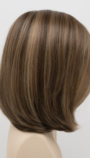 TOASTED SESAME | Medium Brown roots with overall Warm Cinnamon base and Golden Blonde hightlights