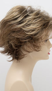 GOLDEN NUTMEG | Medium Brown roots with overall Warm Cinnamon base and Golden Blonde hightlights