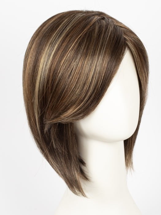 Color Almond-Rocka = Dark Golden Brown base color with Strawberry Blonde and Bright Cooper 50/50 blended highlights