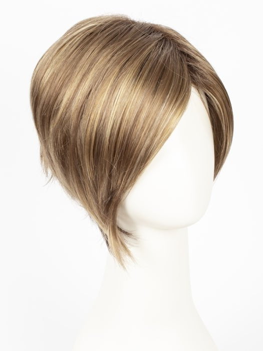 MOCHACCINO-R | Rooted Medium Warm Blonde with Chocolate Undertones and Creamy Blonde Highlights