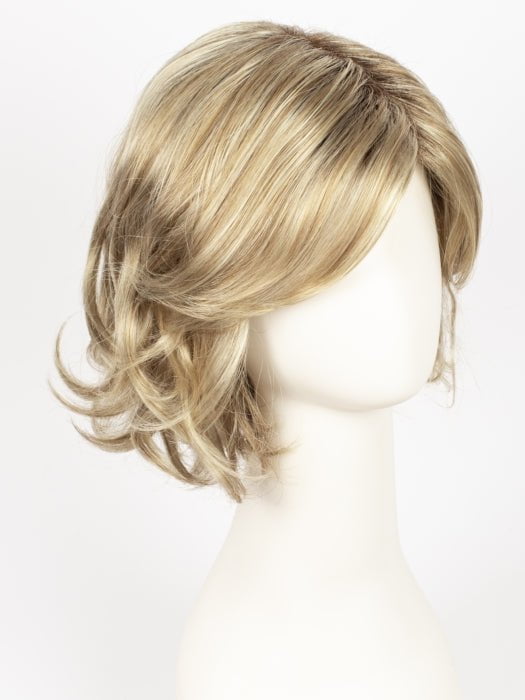 CREAMY-TOFFEE-R | Rooted Dark with Light Platinum Blonde and Light Honey Blonde evenly blend