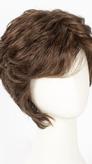 R6/27H | Chestnut Brown w/Light Auburn Highlights