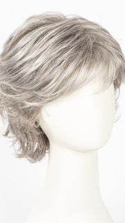 R51LF60 | Off Black w/75% Grey Lightening to Gold Blonde Mix in Front