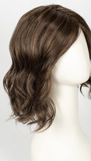GL8/10 DARK CHESTNUT | Rich, Dark Brown with Coffee Highlights