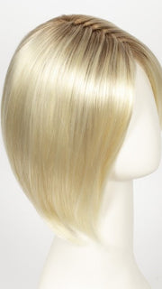 GL613-88SS CHAMPAGNE BLONDE | Dark golden blonde base blends into light golden blonde with glints of platinum blonde