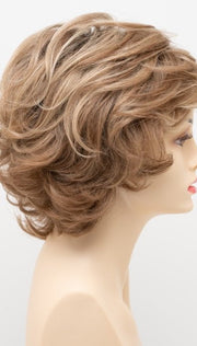 SPARKLING CHAMPAGNE | Medium Brown roots with overall Strawberry Blonde base and soft Golden Blonde highlights