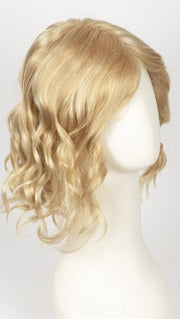 FS613/24B | Light Gold Blonde and Pale Natural Blonde Blend with Light Natural Blonde Highlights