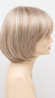 LIGHT BLONDE | 2 toned blend of Creamy Blonde with Champagne highlights