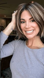 Katy C. @thewigeducator wearing KENNEDY by ESTETICA in color CKISSRT4 | Golden Brown with Copper Blonde Highlights and Dark Brown Roots