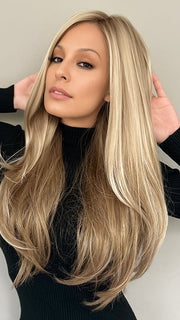 Roxie wearing AVERY by JON RENAU in 12FS12 MALIBU BLONDE | LIght Gold Brown, Light Natural Gold Blonde, Pale Natural Gold-Blonde Blend, Shaded with Light Gold Brown. PPC MAIN IMAGE