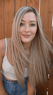 Steph @wigswithsteph wearing KIM by JON RENAU in FS17/101S18 PALM SPRINGS BLONDE | Light Ash Blonde with Pure White Natural Violet Bold Highlights, Shaded with Dark Natural Ash Blonde | Washed with purple shampoo