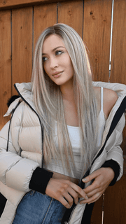 Steph @wigswithsteph wearing KIM by JON RENAU in FS17/101S18 PALM SPRINGS BLONDE | Light Ash Blonde with Pure White Natural Violet Bold Highlights, Shaded with Dark Natural Ash Blonde | Washed with purple shampoo