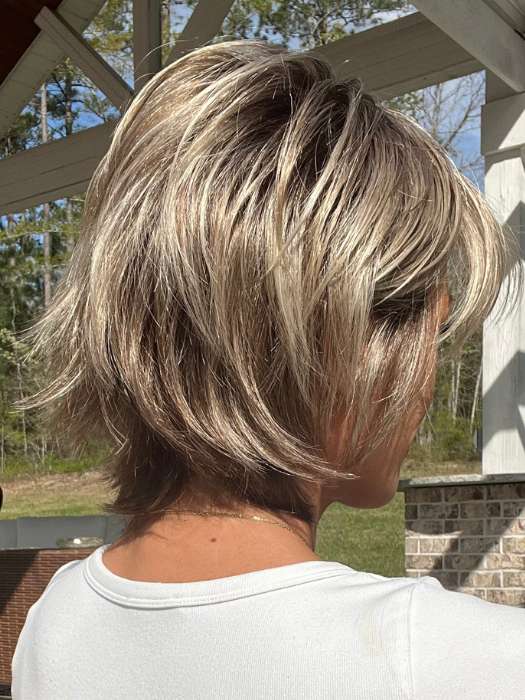 Jenna Fail @jenna_fail wearing FAME by ELLEN WILLE in shade SAND MULTI ROOTED | Lightest Brown and Medium Ash Blonde Blend with Light Brown Roots