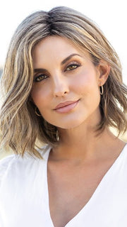 CHARLOTTE by Envy in HONEY BREEZE | A blend of Cool, Honey Blonde and Multi-Dimensional Medium Brown with Darker Brown Roots