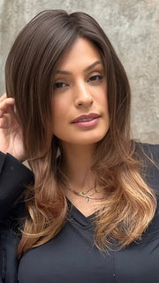 Roxie wearing COURTNEY by JON RENAU in S6-30A27RO AUTUMN | Brown roots to midlength, Medium Natural Red & Medium Red-Gold Blonde Blend midlength to ends