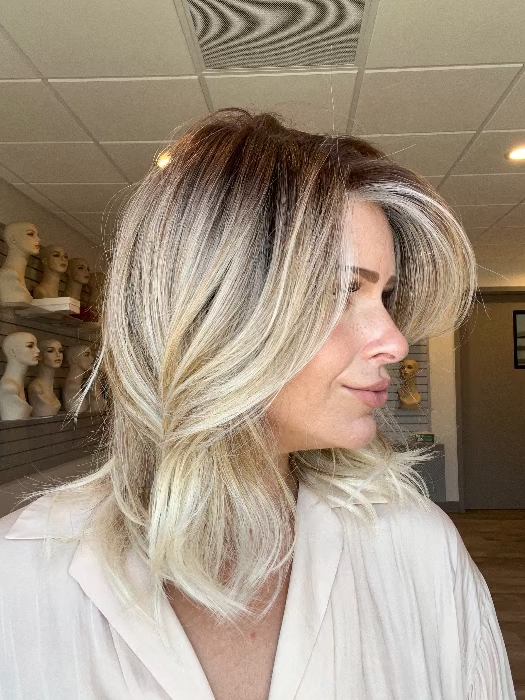 Dazzling Wavez by Rene of Paris | Synthetic Wig – WigOutlet.com