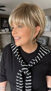 Donna @style.me.ageless wearing INNUENDO by GABOR in color G13 + CAPPUCCINO MIST | Dark blonde base with light neutral blonde highlights