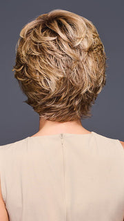 Model is wearing EDGE FACTOR by GABOR in color GF9-24SS SS ICED CAFE LATTE | Dark Brown shaded with Golden Brown