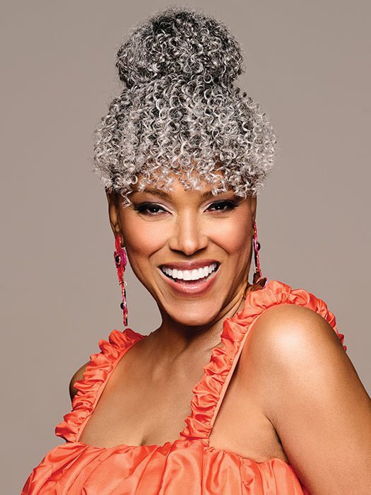 BOMSHELL BUN & BANGS by Kim Kimble in MC511SS POWDERED LICORICE | Dark Grey with Light Grey Highlights