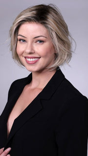 Model is wearing CRUSHED ALMOND BLONDE R | A soft Neutral Light Blonde with a Light and Medium Blended Root Color