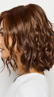 This short bob wig has an extended lace front for off-the-face hairstyles