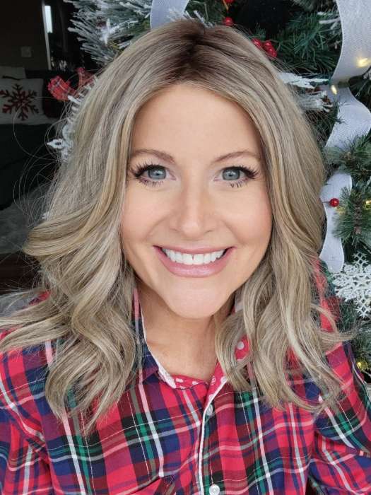 Natalie @vanish.into.thin.hair wearing MIU V by BELLETRESS in color SHAKEN OATMILK BLONDE R | A Medium and Light Brown Base with Cool and Neutral Blonde, and Light Blonde Highlights with a Medium Brown Root