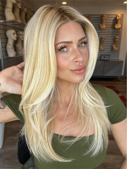 Madeline is wearing SENSATIONAL by TRESSALLURE in 24/102/R12 | Gold Blonde with Platinum highlights with Gold Brown roots