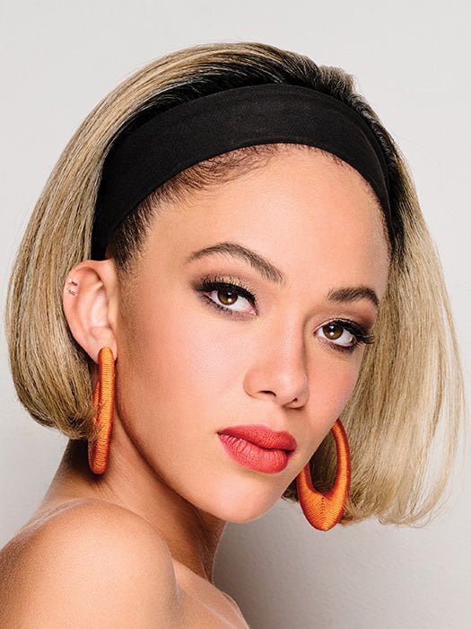 CLASSIC BOB HEADBAND WIG by Kim Kimble in MC9/14SS CARAMEL LATTE | Caramel Blonde blended with a Darker Root