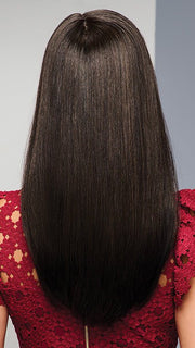 Model is wearing Unmatched 18" by RAQUEL WELCH in RL2/4 OFF BLACK