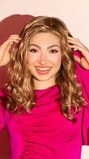 Sophia wearing SARAH by JON RENAU in 14/26 NEW YORK CHEESECAKE | Medium Natural-Ash Blonde & Medium Red-Gold Blonde Blend