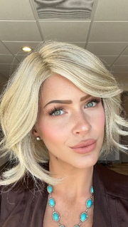 GF19-23 BISCUIT | Light Ash Blonde Evenly Blended with Cool Platinum Blonde