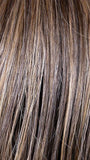 TRUFFLE CREAM-R | A chocolate truffle-inspired medium brown base with creamy light blonde highlights and dark roots, creating a balanced, multidimensional brunette.