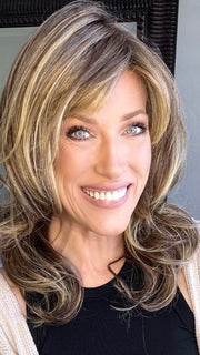 Kristyna Moore @kristynamoore wearing Flash Mono Part by Ellen Wille in color Bernstein Rooted | Lightest Brown and Light Golden Blonde with Light Honey Blonde Blend and Shaded Roots