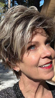 Susan Sparks @an_affair_with_hair wearing LUCA by RENE OF PARIS in color TRES CHOCOLATE R