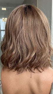 Lorena @faux.hurr.lifee wearing CHARLOTTE by ENVY BY ALAN EATON in color CINNAMON TOFFEE | Neutral to Warm Light Brown with Dark Brown Roots