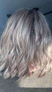 Emily H. @she_sheds_more wearing CHARLOTTE by ENVY BY ALAN EATON in color HONEY BREEZE | A blend of Cool, Honey Blonde and Multi-Dimensional Medium Brown with Darker Brown Roots
