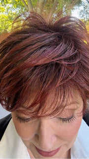 Mel B. @mels.be.ageless wearing ELAN by ELLEN WILLE in color HOT-FLAME-MIX 133.132.4 | Red Violet, Granat Red, and Darkest Brown blend