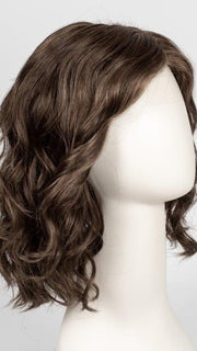 8RH14 | HOT COCOA | Medium Brown with 33% Medium Natural Blonde Highlights