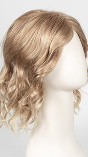 27T613F | Medium Red-Gold Blonde and Pale Nat Gold Blonde Blend with Pale Tips and Medium Red-Gold Blonde Nape