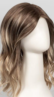 S14-26/88RO SUNSHINE | Cascading Ombre Shade | Medium Brunette Roots fade into Warm, Honey Blonde Hues at the Ends