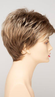 SPARKLING CHAMPAGNE | Medium Brown roots with overall Strawberry Blonde base and soft Golden Blonde highlights
