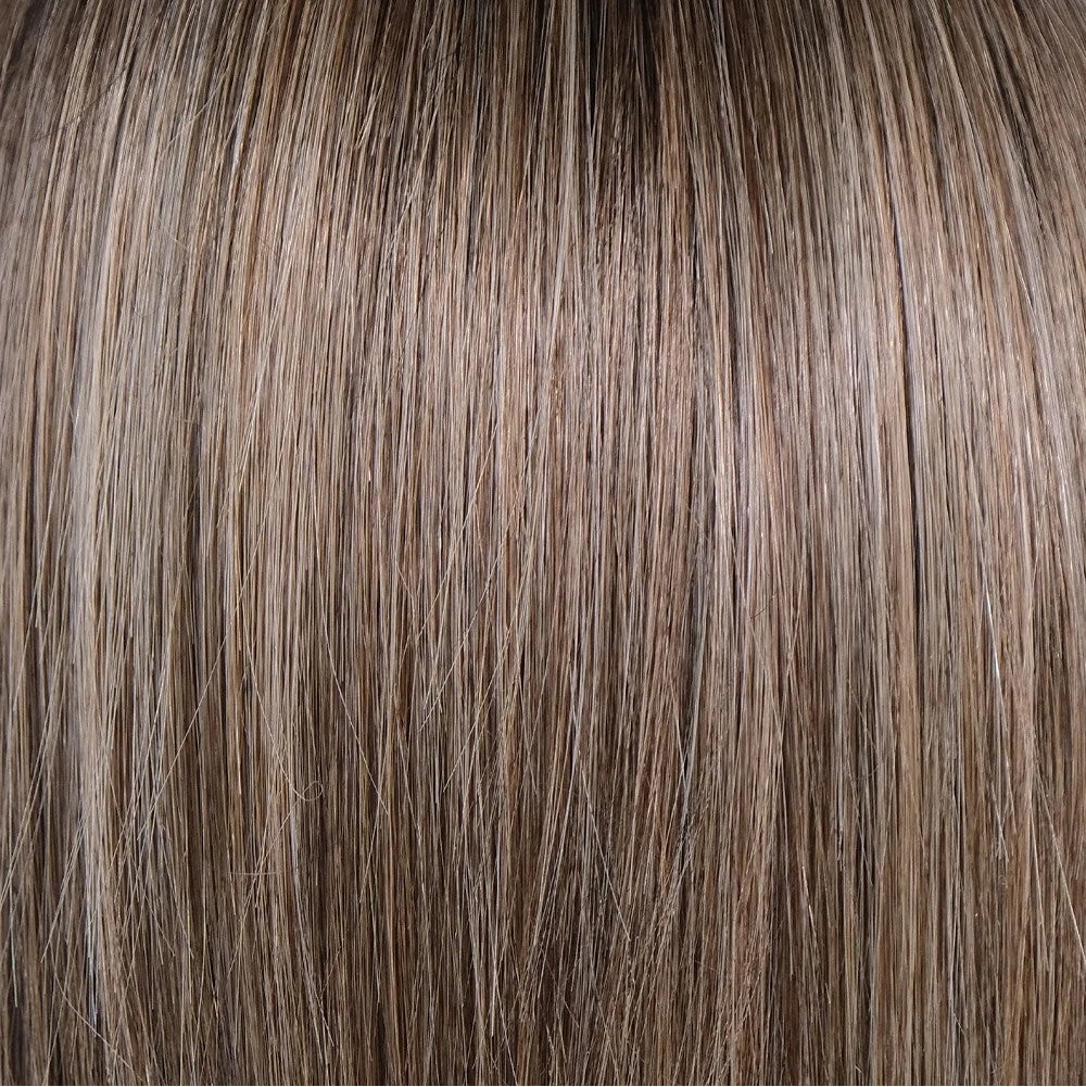 BROWN SUGAR COOKIE R | The roots are a Rich Brown Tone that seamlessly transitions into a Warm