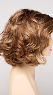GOLDEN NUTMEG | Medium Brown roots with overall Warm Cinnamon base and Golden Blonde hightlights