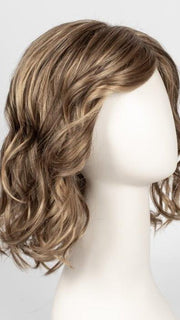 24BT18 | ÉCLAIR | Dark Natural Ash Blonde and Light Gold Blonde Blend with Light Gold Blonde Tips