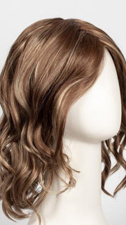 FS26/31  | Medium Red-Gold Brown and Light Gold Blonde Blend with LT Gold Blonde Bold Highlights