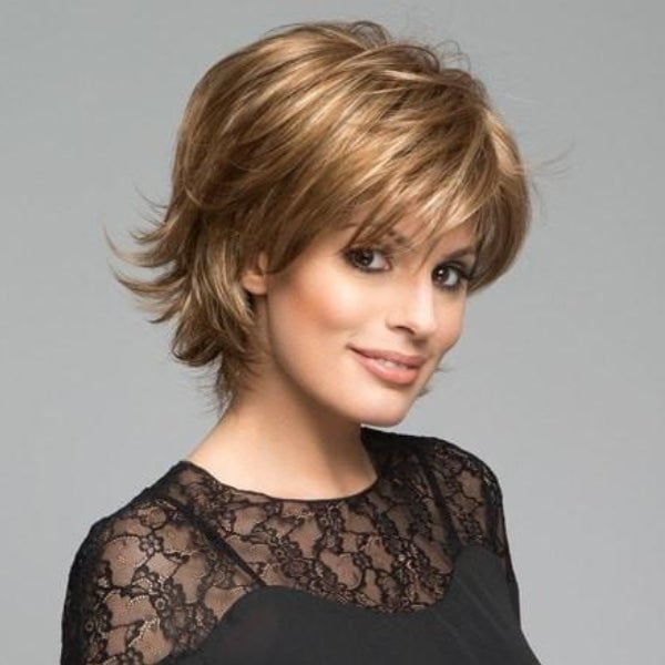 Lia II by Ellen in shade Light Bernstein Rooted