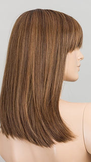 HAZELNUT ROOTED | Medium Brown blended with Light Auburn, Dark Strawberry Blonde and Medium Warm Brown Blend with Shaded Roots